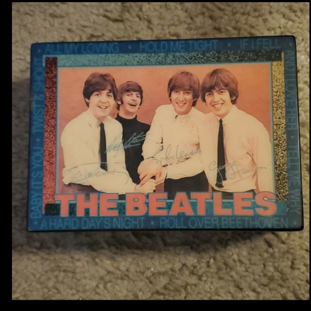 THE BEATLES 1991 ENESCO APPLE HAMILTON GIFTS MUSIC BOX ~ALL MY LOVING